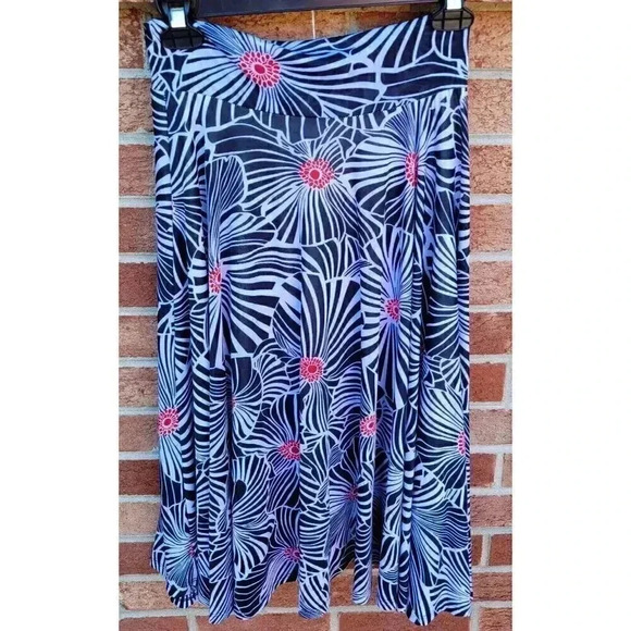 Lapis Skirt Women's Size Medium A Line Midi Black and White Flora Made in USA - Picture 1 of 5